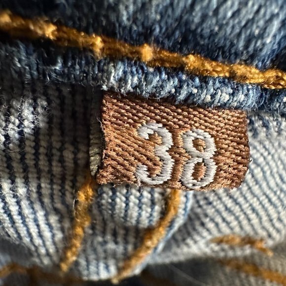 Crysp Denim Jeans Mens 38 x 33 distressed thrashed straight leg light wash moto - Picture 7 of 8